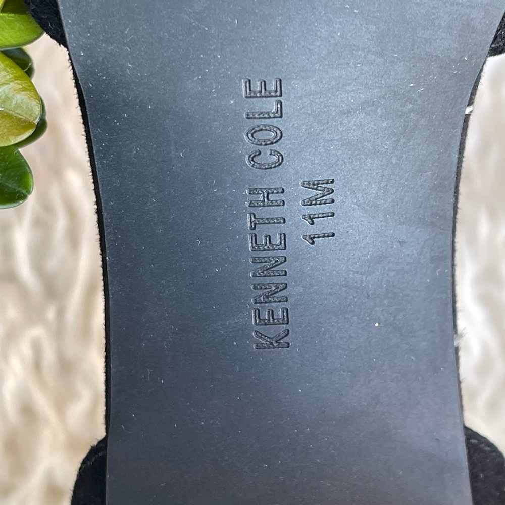 New 100% Exclusive Kenneth Cole Tessa Embroidered Lace Up Block Heel Pumps Sz 11 - Picture 7 of 10